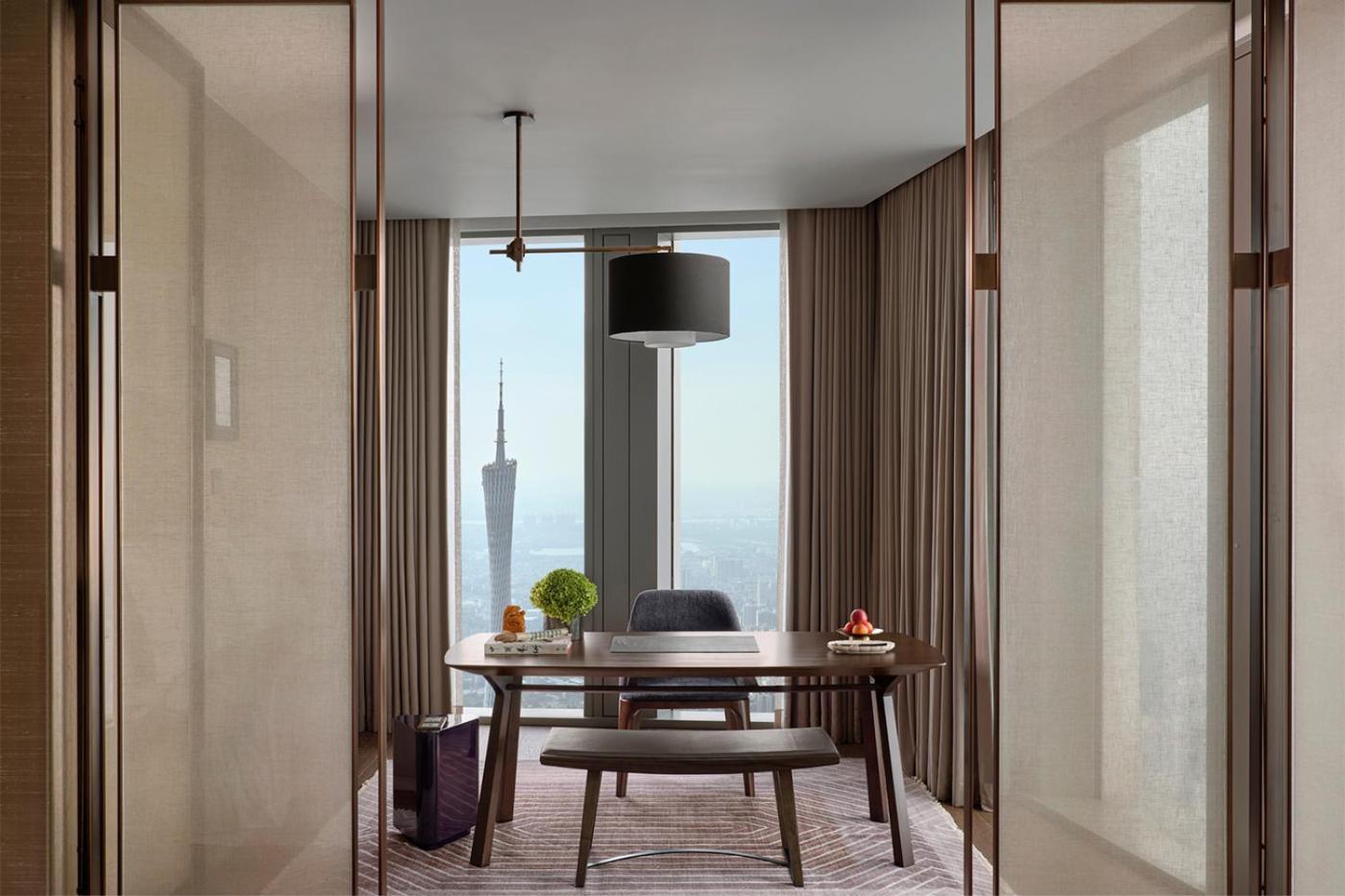 Rosewood Guangzhou, Enjoy Free Shuttle Bus Service Between The Hotel And The Canton Fair Complex During The Canton Fair Zewnętrze zdjęcie